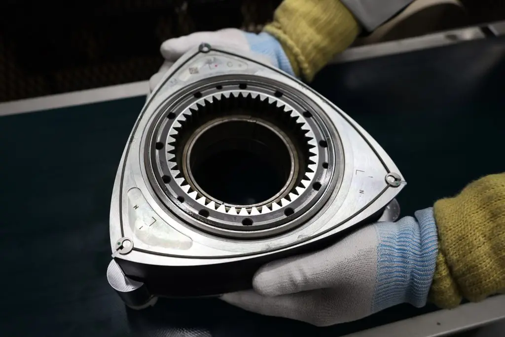 Mazda E Skyactiv R Ev Production 4