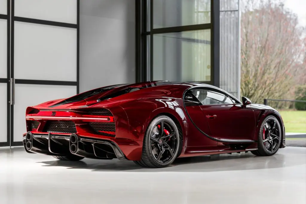 Chiron Super Sport Red Dragon (1)