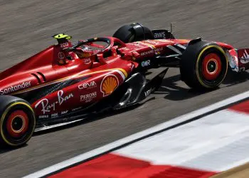 VASSEUR: Ferrari atinge objetivo de carro de F1 consistente em 2024.