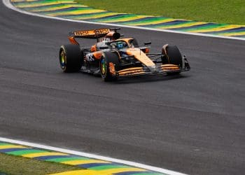 McLaren impõe ritmo avassalador e Oscar Piastri selou pole position para a corrida Sprint em São Paulo