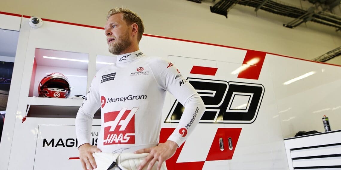 Kevin Magnussen revela a causa do forte acidente no México