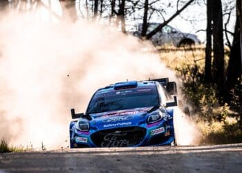 Ott Tänak destaca-se na frente do Rali do Chile