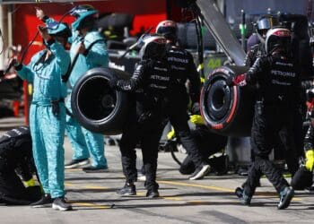 Pirelli trabalha em pneu novo para a F1