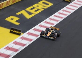 Lando Norris continua a ter de se adaptar ao McLaren