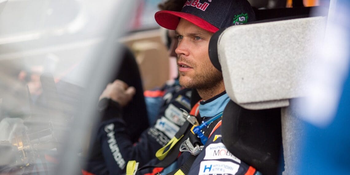 Hyundai fecha alinhamento para a época de 2024 do WRC; Andreas Mikkelsen de volta