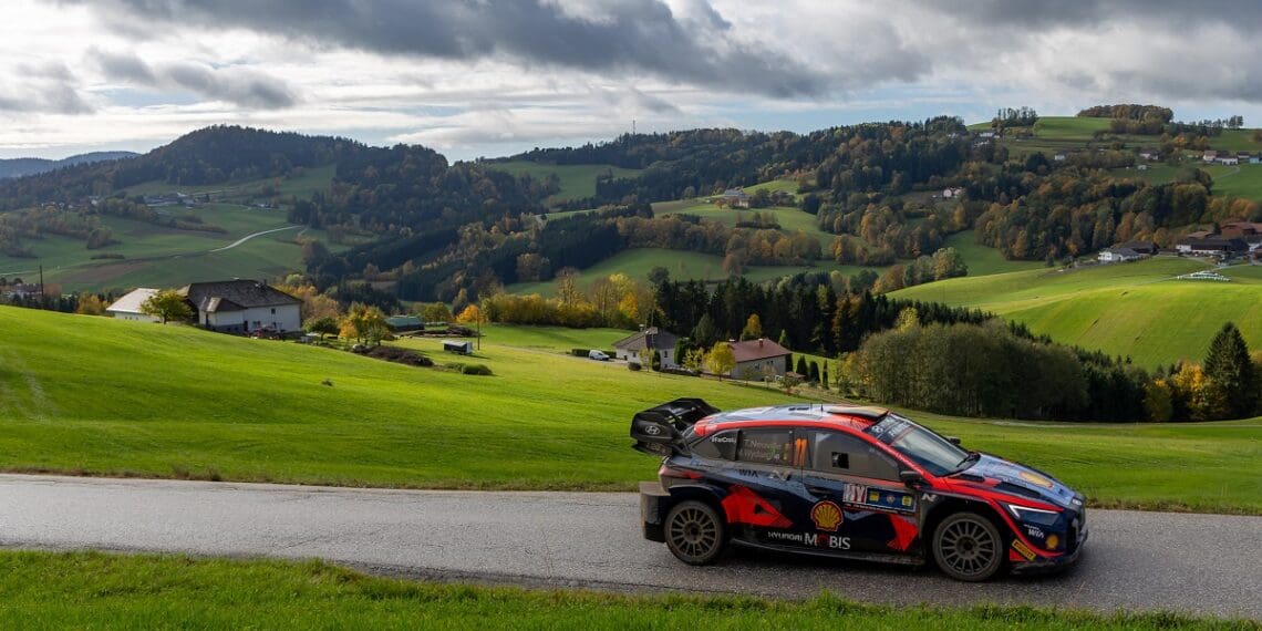 Sábado sólido deixa Thierry Neuville na rota da vitória no Rali da Europa Central