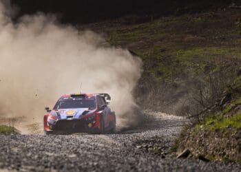 Thierry Neuville entrou forte no último dia do Rali do Chile; Ott Tänak sólido no comando