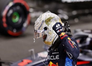 Verstappen snatches pole in dramatic Qatar qualifying showdown
