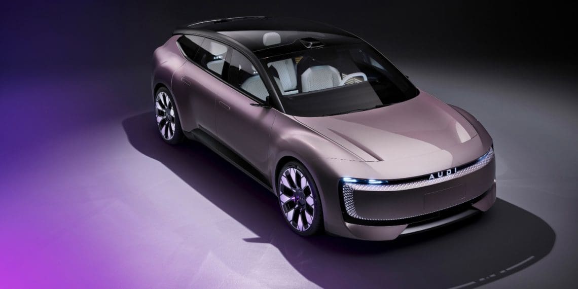 Audi lança nova marca de elétricos para a China e apresenta o AUDI E