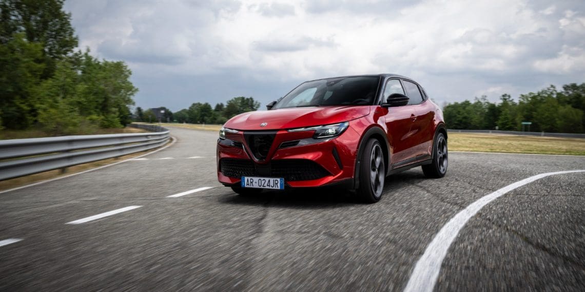 Alfa Romeo abre encomendas para o Junior Elettrica Veloce