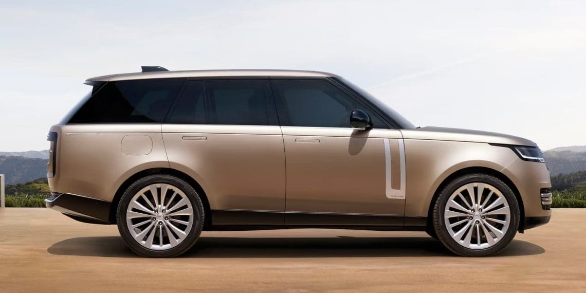 Jaguar Land Rover Takes a Hit: Quarterly Profits Plunge 10% Amid Global Supply Chain Chaos – Iconic Automaker Battles Semiconductor Shortages and Production Slowdowns