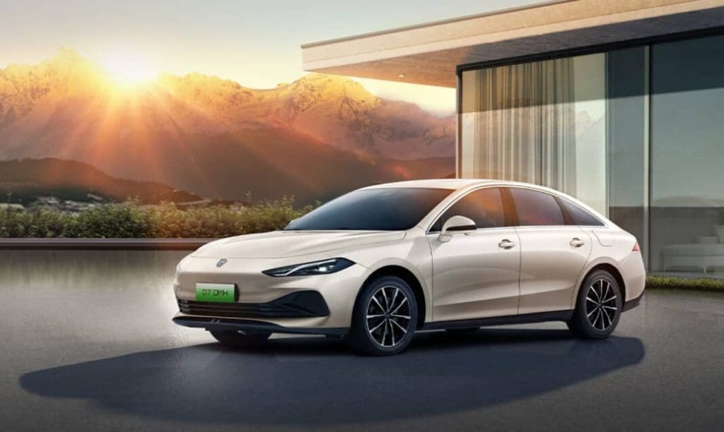 Roewe D7 DMH: o híbrido plug-in de autonomia recorde