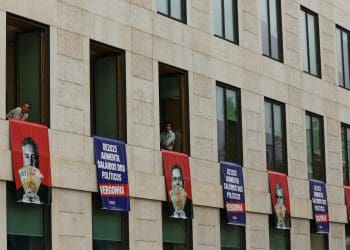 Governo Português ‘ROUBA’ todos os dias os contribuintes com Imposto Ilegal Sobre Combustíveis que Gera Receita de 2 Milhões de Euros Diários para o Governo