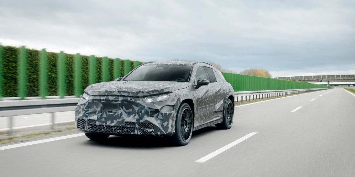 Mercedes-AMG mostra a primeira imagem do novo SUV desportivo 100% elétrico