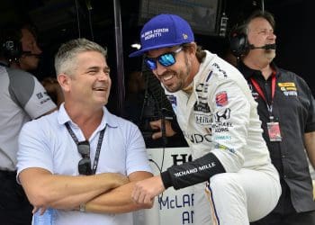 Gil Was Always With Us»: McLaren’s Stellar Triumph Dedicated to Late Racing Icon Gil de Ferran