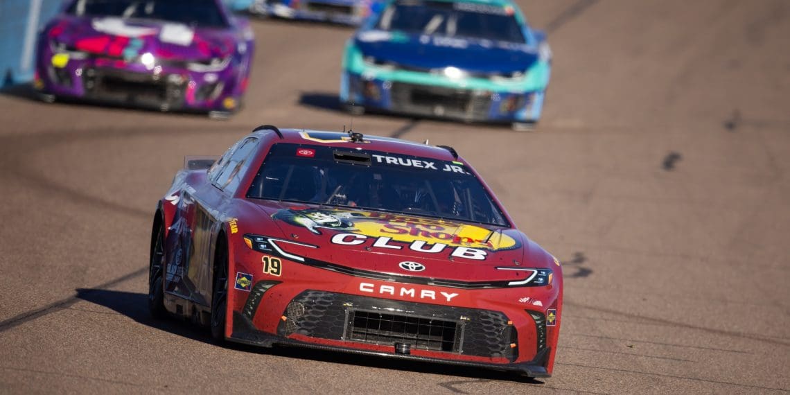 Martin Truex Jr.’s Daytona 500 Comeback: Can He Finally Secure the Elusive Crown?