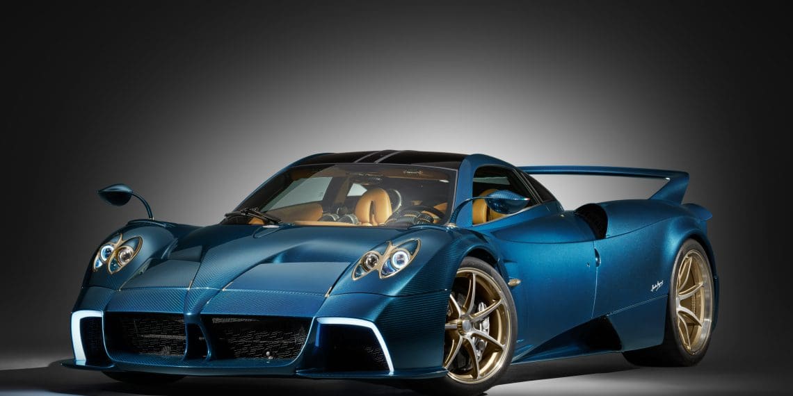 ONE-OFF PAGANI HUAYRA EPITOME FLAUNTS MANUAL TRANSMISSION, PACKS 852 HORSEPOWER