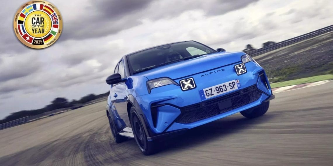 Renault 5 E-Tech e Alpine A290 conquistam prémio Carro do Ano 2025