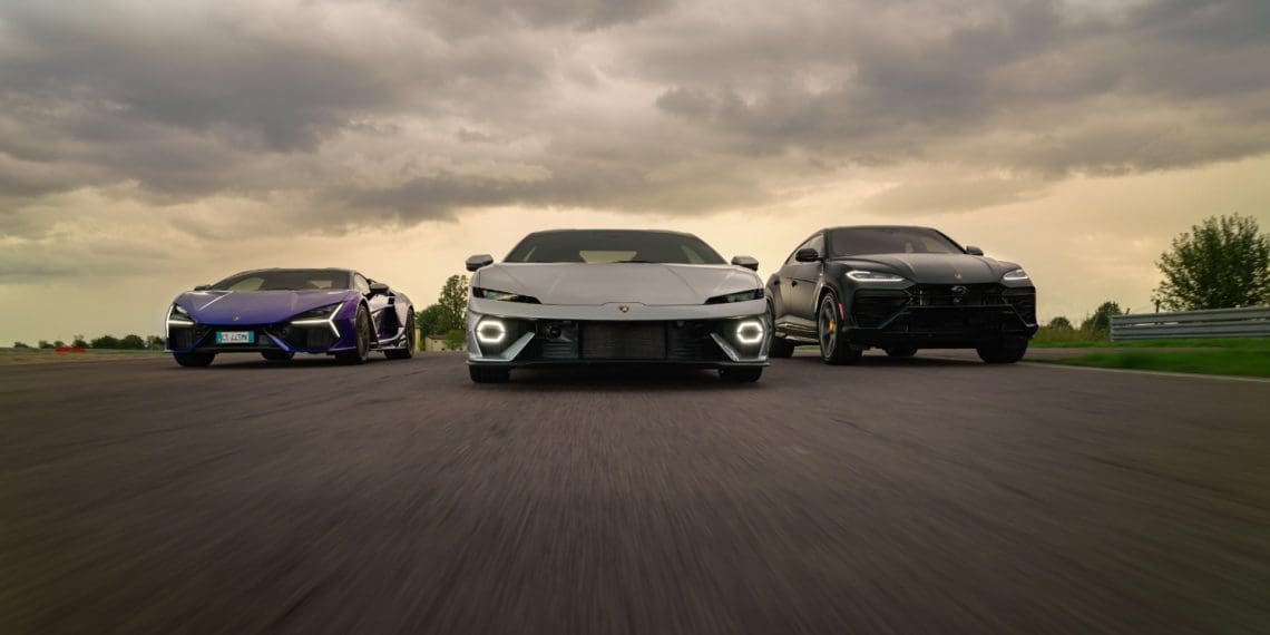 Nunca se venderam tantos Lamborghini como em 2024