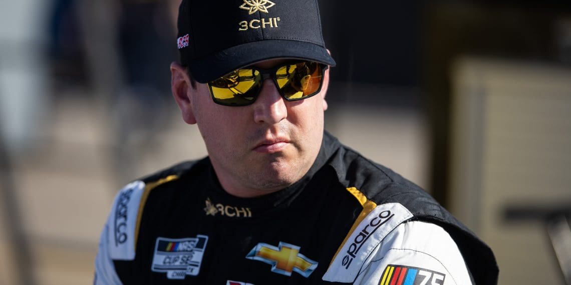 Kyle Busch Dismisses Dirt Racing’s NASCAR Impact Despite Kyle Larson’s Success