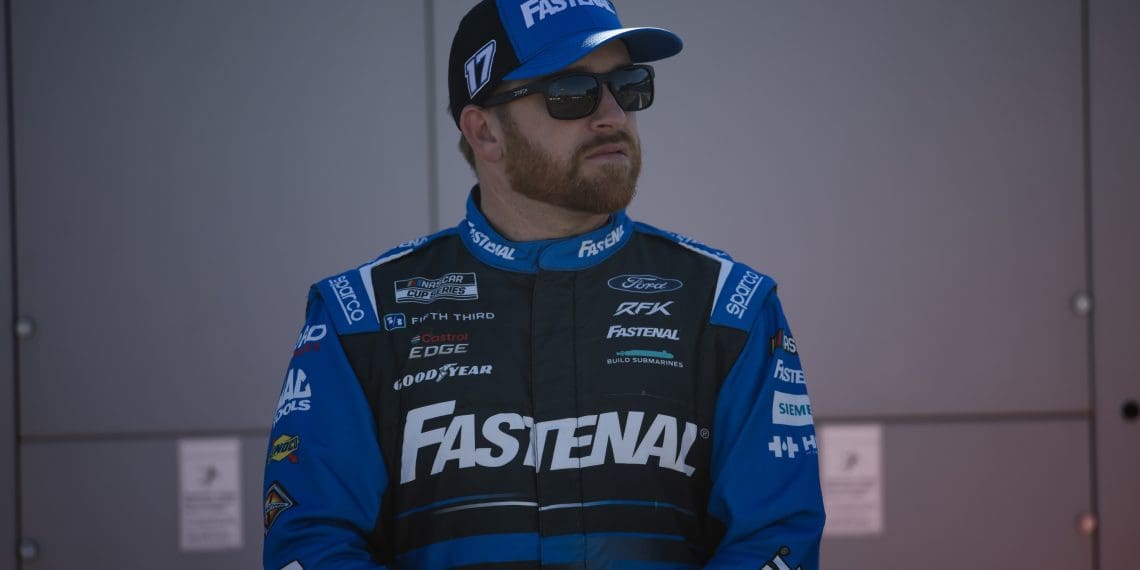 Brad Keselowski and Chris Buescher trade hilarious jabs over wearing fire suits off the track