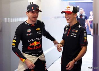 Lawson’s Red Bull Baptism: A Lesson in Survival, Not Supremacy – Helmut Marko advises Lawson: „Don’t think you’re going to beat Verstappen“