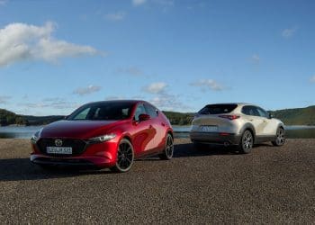 Mazda3 e CX-30 ganham versões com motor e-Skyactiv X: conheça os preços