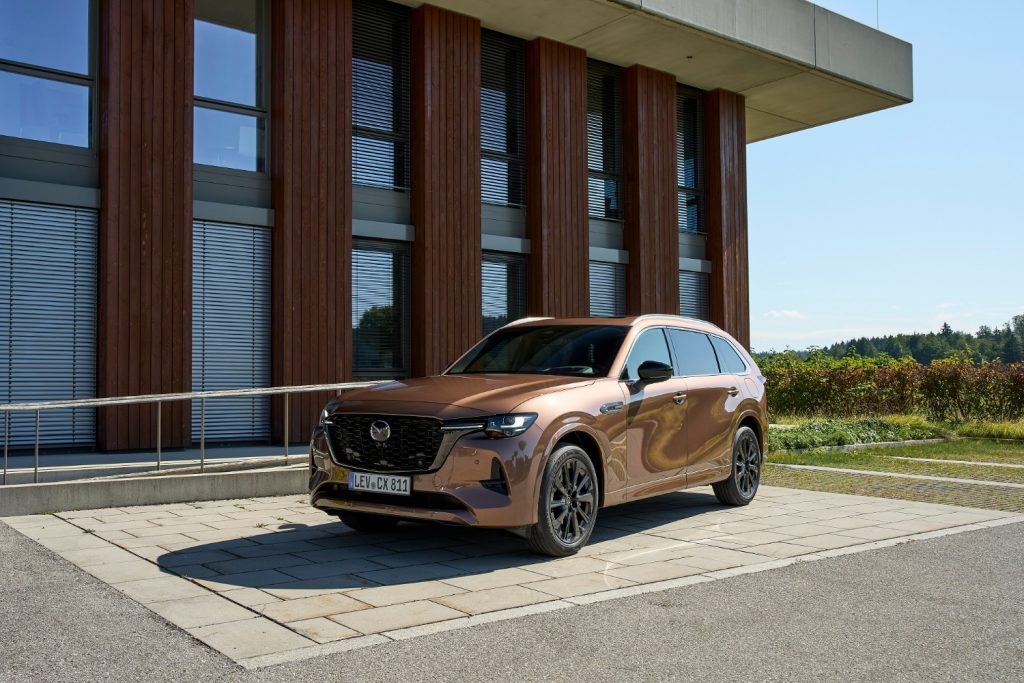 Mazda CX-80 conquista Grand Prix nos “Auto Color Awards 2024”