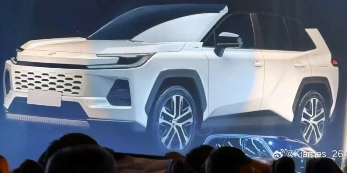 Nova geração do Toyota RAV4 revelada antes da estreia