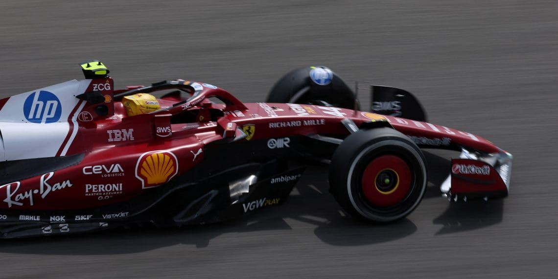 Lewis Hamilton Experiences ‚Incredible Feeling‘ During Ferrari Debut at Bahrain Preseason Testing