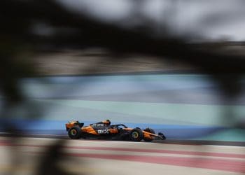 VIDEO – McLaren Dominates Opening Day of F1 2025 Pre-Season Test: Lando Norris Leads the Pack