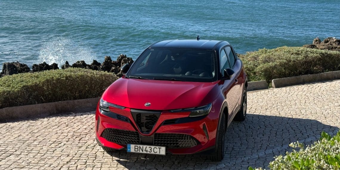Alfa Romeo Junior Elettrica Speciale: um elétrico cheio de estilo