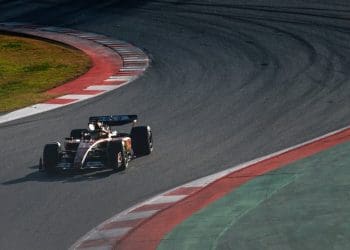 Naomi Schiff Sounds the Alarm: Will Lewis Hamilton’s Ferrari Dream Turn Into a Nightmare?