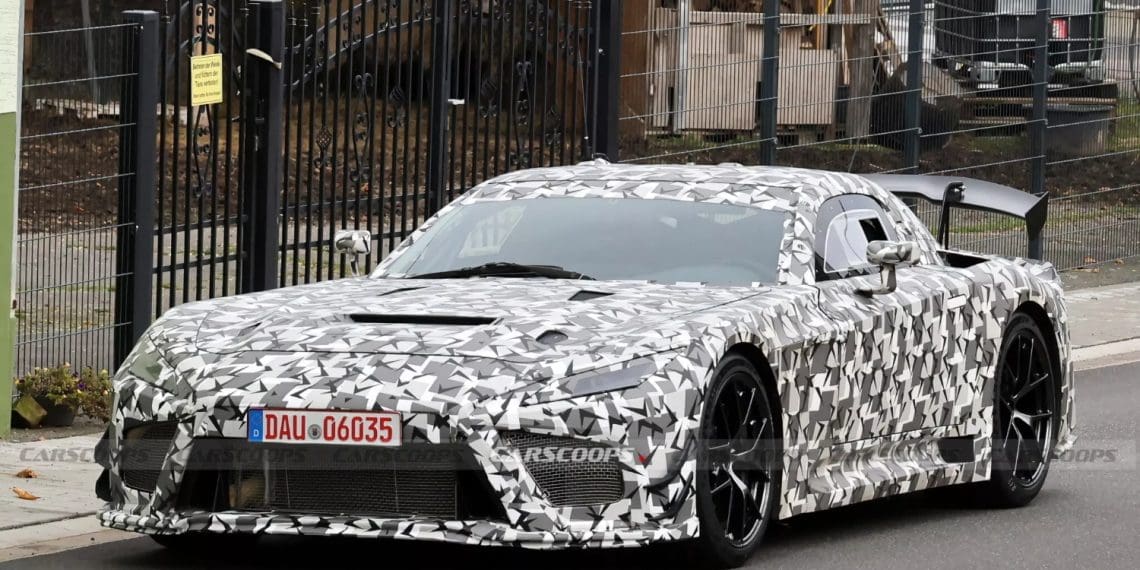 Toyota GR prepara superdesportivo com V8 de 900 cv