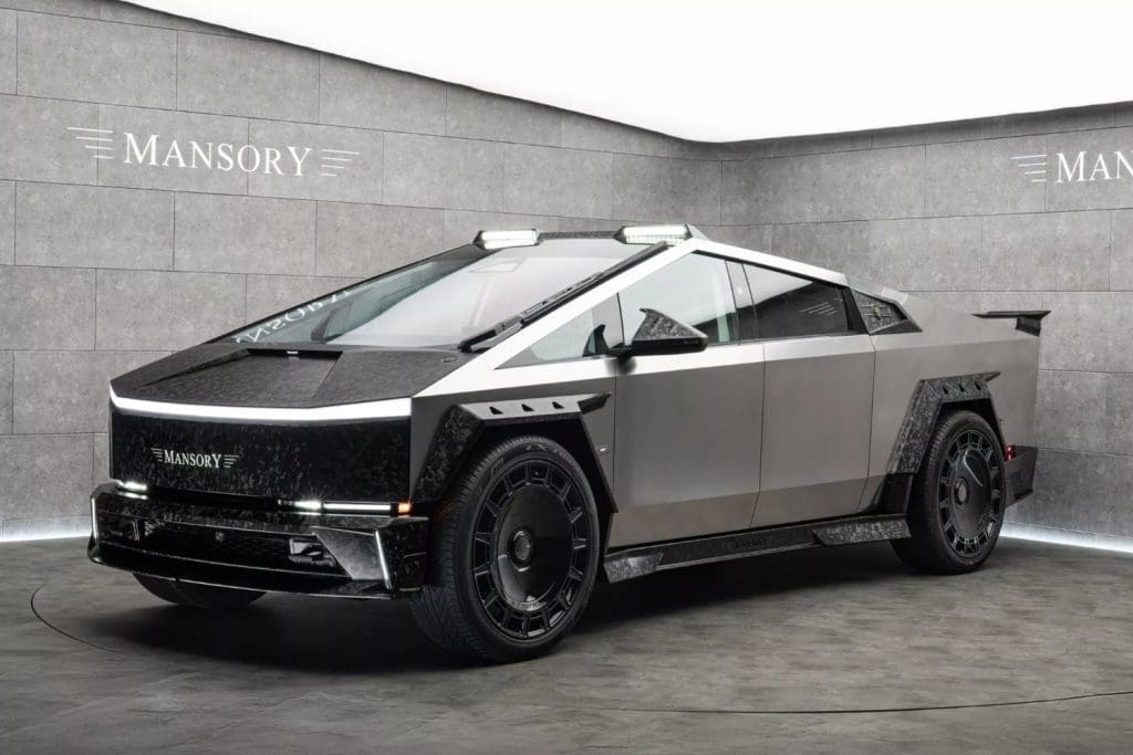 Mansory apresenta versão especial do Tesla Cybertruck