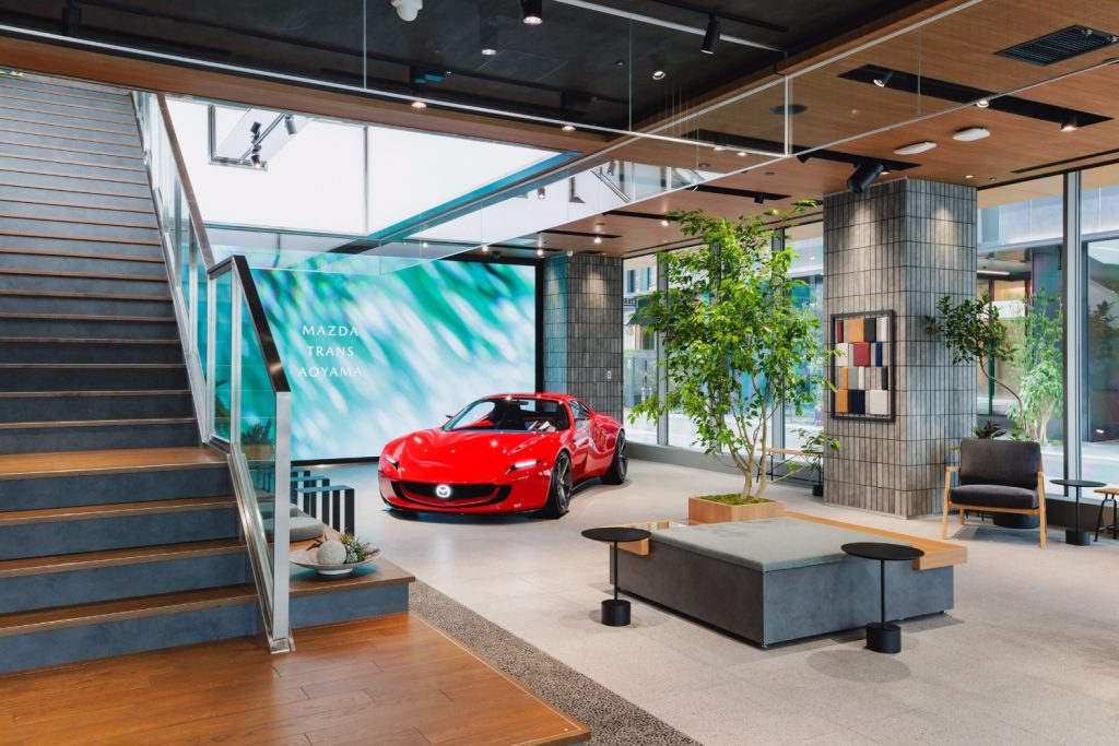 Mazda abre as portas do seu novo espaço Trans Aoyama em Tóquio