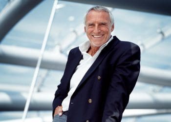 Gerhard Berger Sounds the Alarm: Red Bull’s Leadership Crisis Post-Mateschitz?