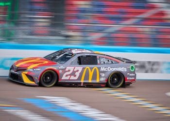 McDonald’s vs. Wendy’s: The Fast-Food Battle That’s Taking Over the Daytona 500