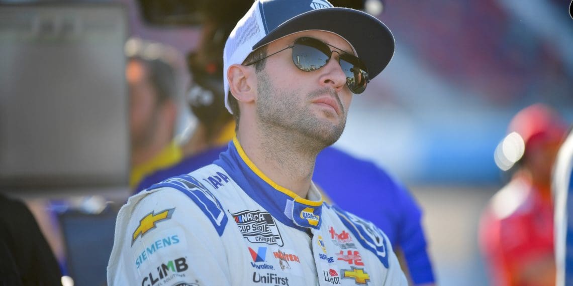 Clash at Bowman Gray: Chase Elliott on Pole, Big Names Facing Elimination in LCQ