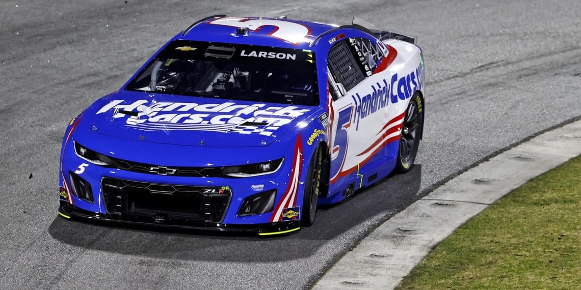 The “Kyle Larson Rule” Shakes Up NASCAR: Chase Elliott Backs Controversial Playoff Policy