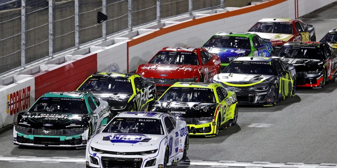 Chase Elliott Claims Pole for The Clash, But Will He Survive the ‚Madhouse‘ Mayhem? – “Anything Can Happen”
