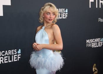 Daytona 500 Champion William Byron Extends NASCAR Invitation to Popstar Sabrina Carpenter