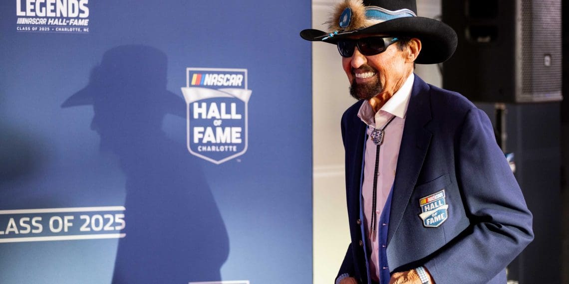 Richard Petty and Donald Trump’s Daytona Moment Stole the Show at the 2025 Great American Race