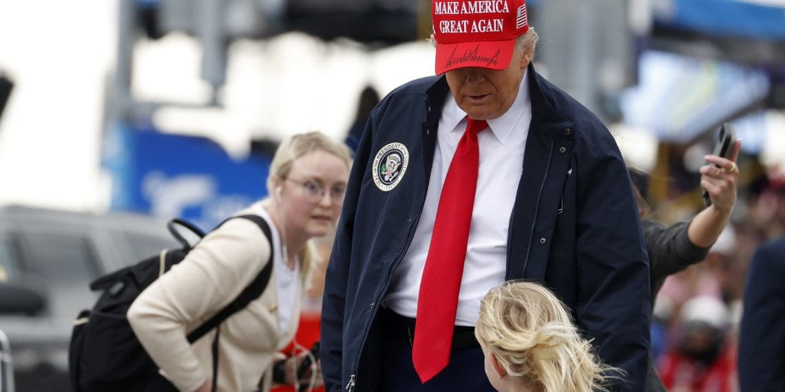 Trump’s Daytona 500 Return Ignites NASCAR Fans While Bubba Wallace Stays Unbothered