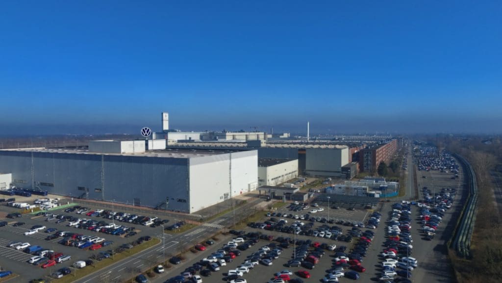 Fábricas da VW Veículos Comerciais já utilizam  eletricidade verde