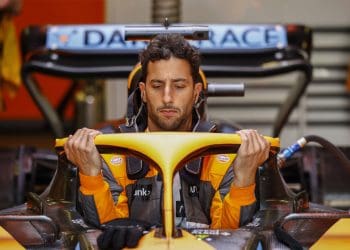 Could Lewis Hamilton Face Daniel Ricciardo’s McLaren Nightmare at Ferrari? Ex-F1 Driver Raises Concerns