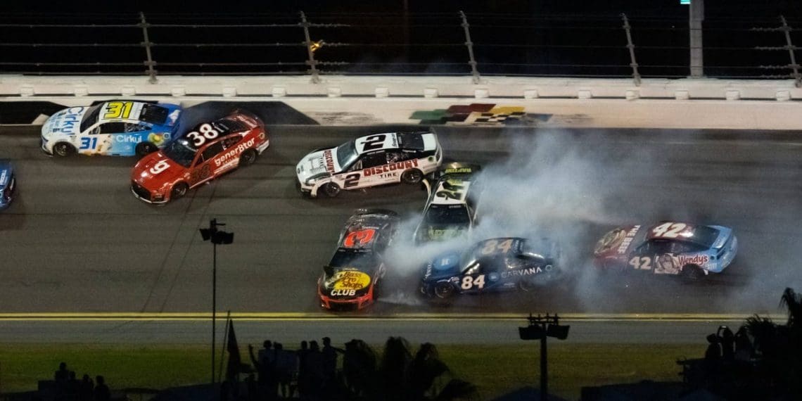 VIDEO – Carnage at Daytona: Craig Bracken Hospitalized in Brutal ARCA Wreck as Chaos Engulfs Season Opener