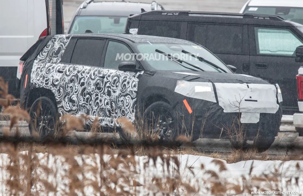 Novo Jeep Cherokee “apanhado” em testes