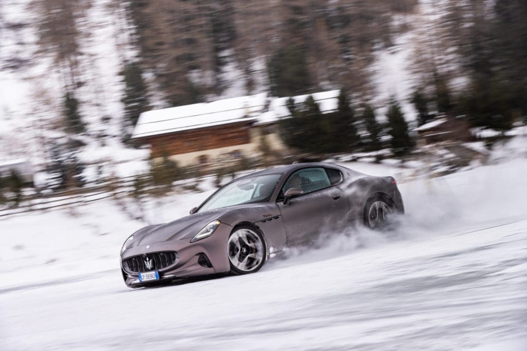 Maserati GranTurismo e GranCabrio são as estrelas do “The Ice St. Moritz”