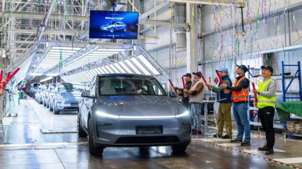 Tesla aposta num Model Y mais económico para enfrentar a concorrência chinesa